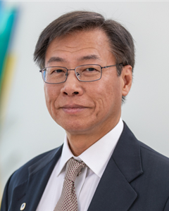 Doctor Roger Yin