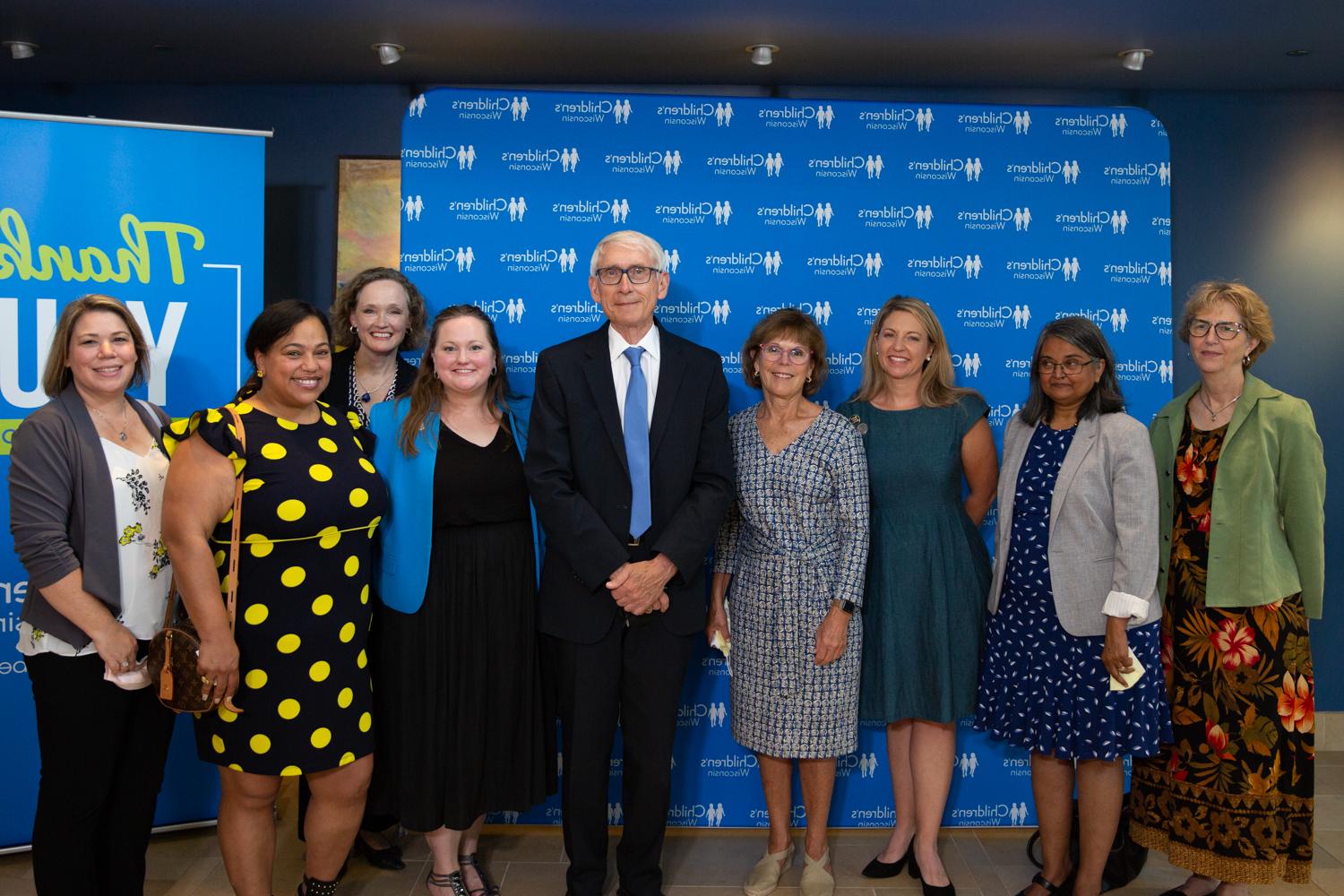 Governor Evers and state dignitaries with ARPA behavioral health care grant recipients from 足彩平台 CITEE and Children’s Wisconsin on August 3, 2022.